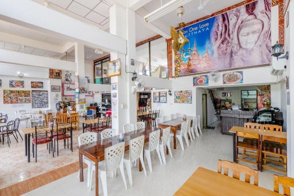 Bann One Love Phra Nakhon Si Ayutthaya Exterior photo